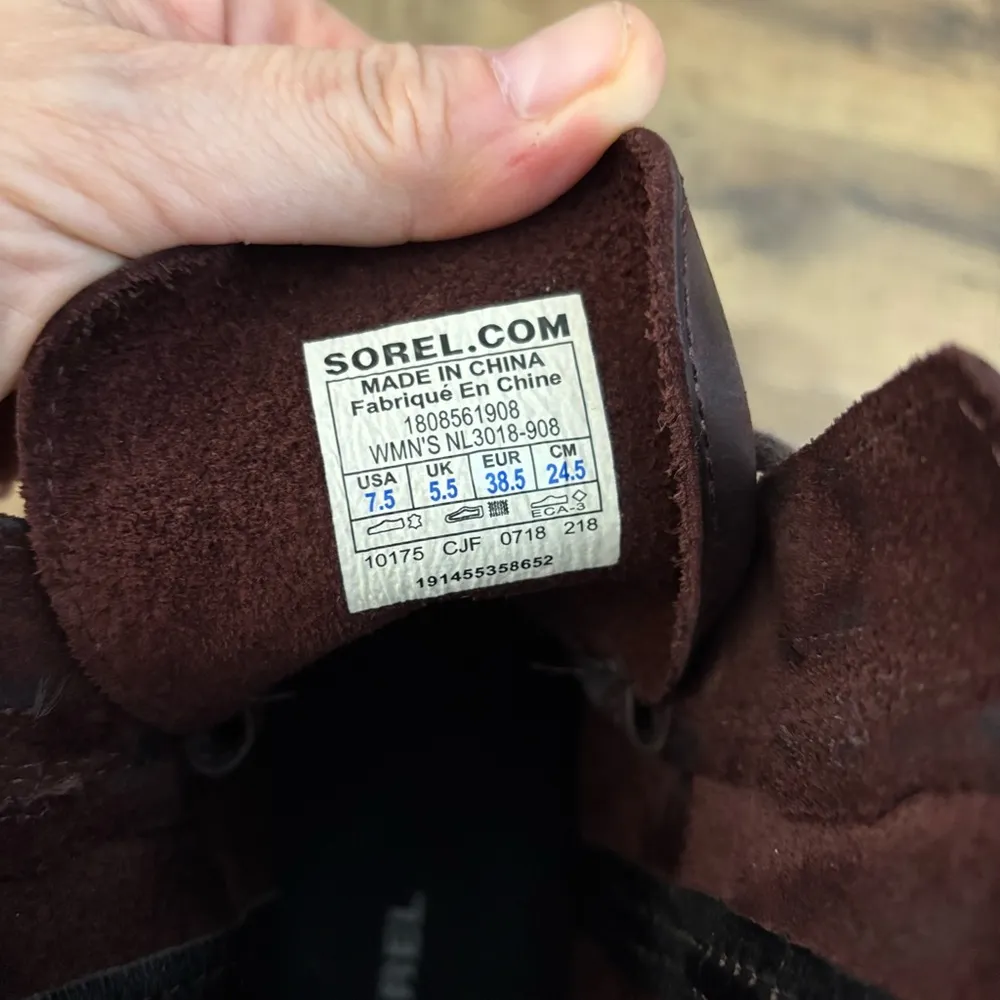 Sorel Joan of Arctic Wedge II Leather Burgundy Cattail Boots - Image 2