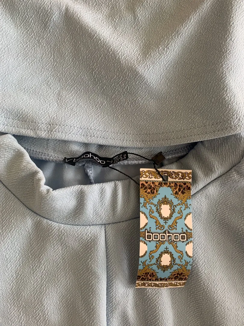Boohoo NWT Light Blue XS Matching Two Piece Set - Image 4