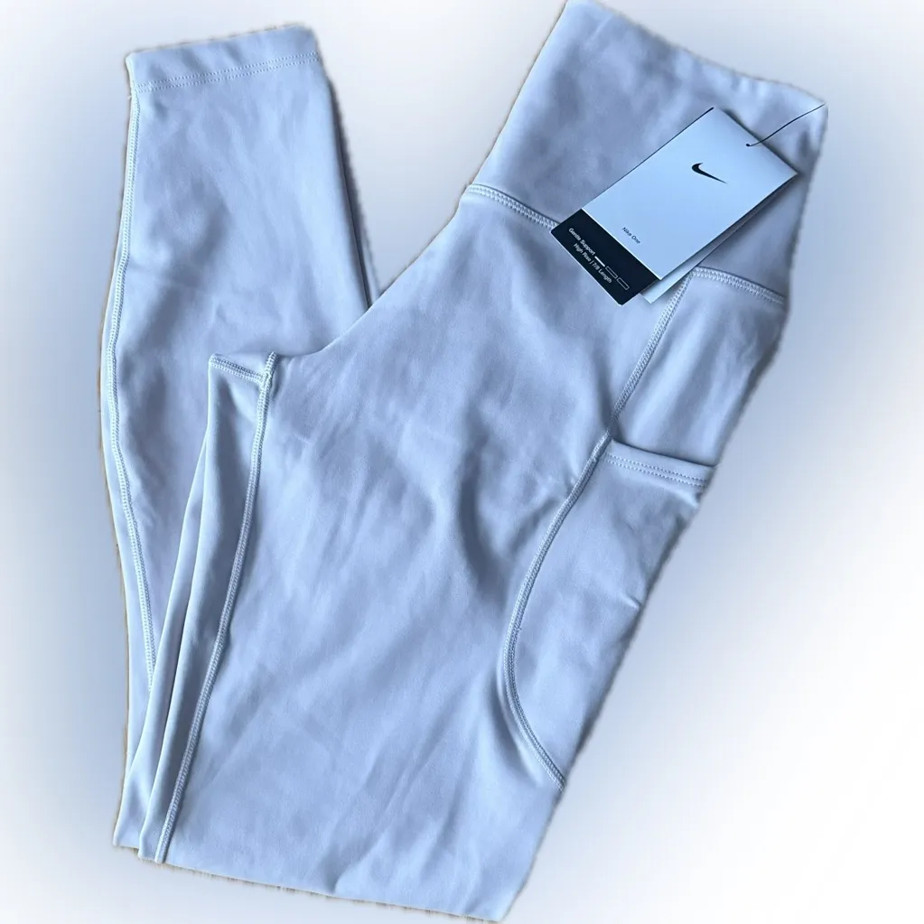 Nike One High-Waisted 7/8 Leggings with Pockets - Image 11