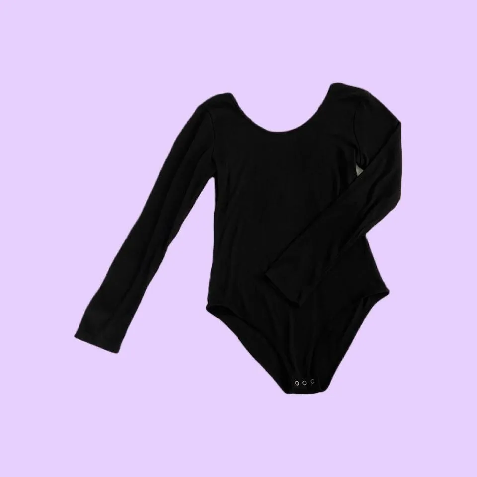 Black ribbed long sleeve bodysuit 🔥 Size M - Image 2