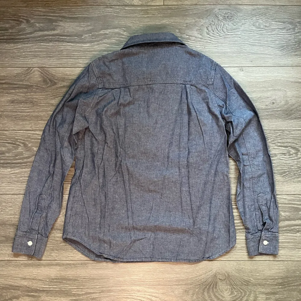 Amour Vert Blue Chambray 100% Cotton Long Sleeve Partial Button Down Shirt M - Image 2