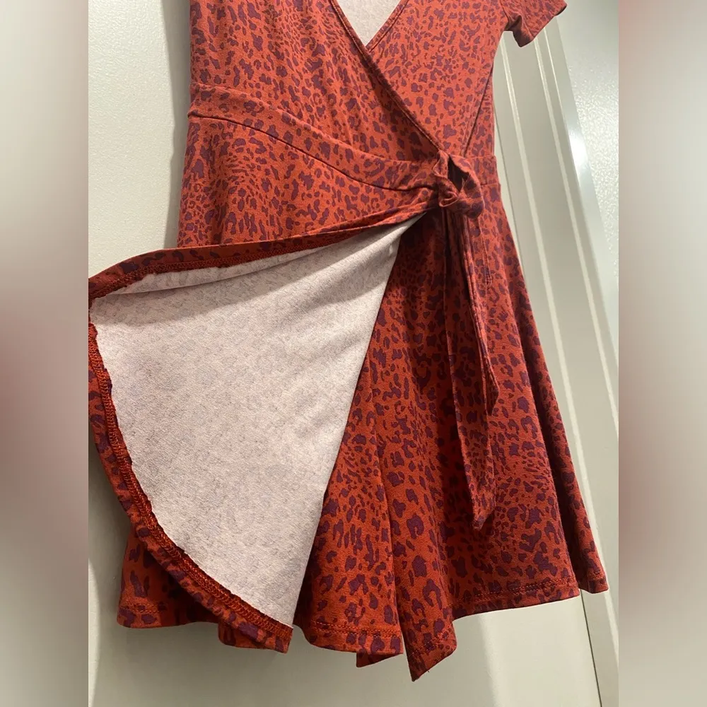 Red Leopard Cheetah Animal Print Deep V-Neck Tie-Waist Romper - S - Image 12