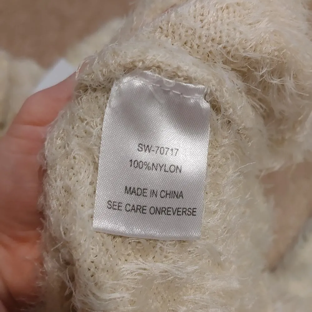 Uniq by Litz S/M Small/Medium Fuzzy Stretchy Long Sleeve Sweater Egg Nog Color - Image 10