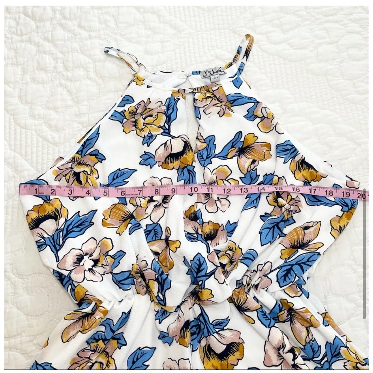 J for Justify Floral Romper Halter Keyhole Sleeveless White Blue Yellow L NWOT - Image 7