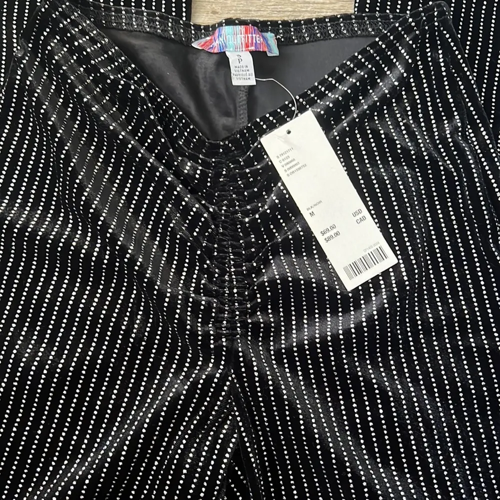NWT Urban Outfitters Black Sparkly Flare Velvet Pants Size Small - Image 3