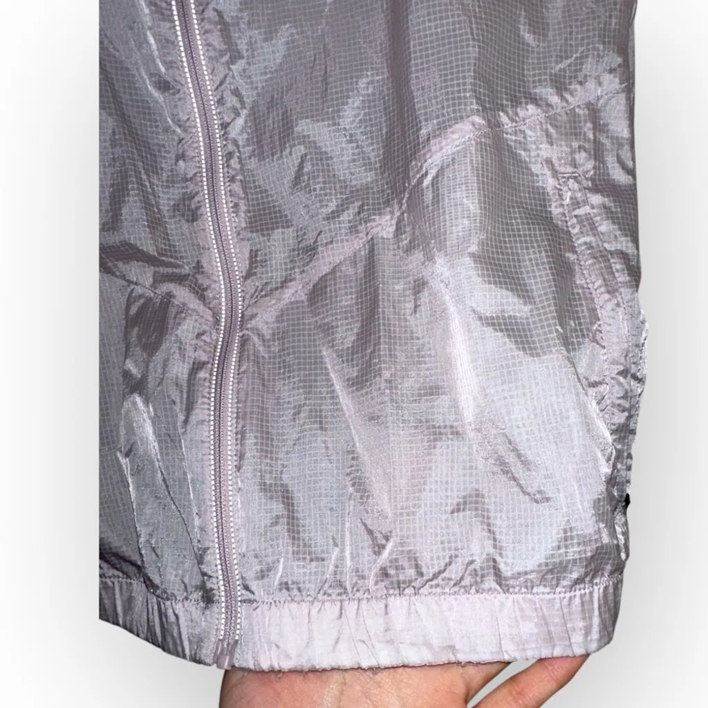 NIKE limited edition GEM Packable lilac lightweight hooded full zip jacket M top - Image 9