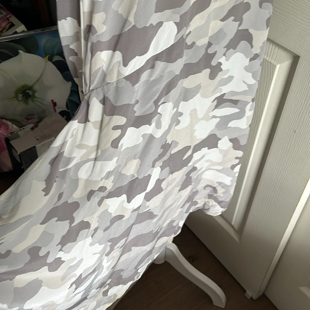 Camouflage Pure Dkny Silk Asymmetrical Tee Short camouflage Dress Sz Small ovrs - Image 9