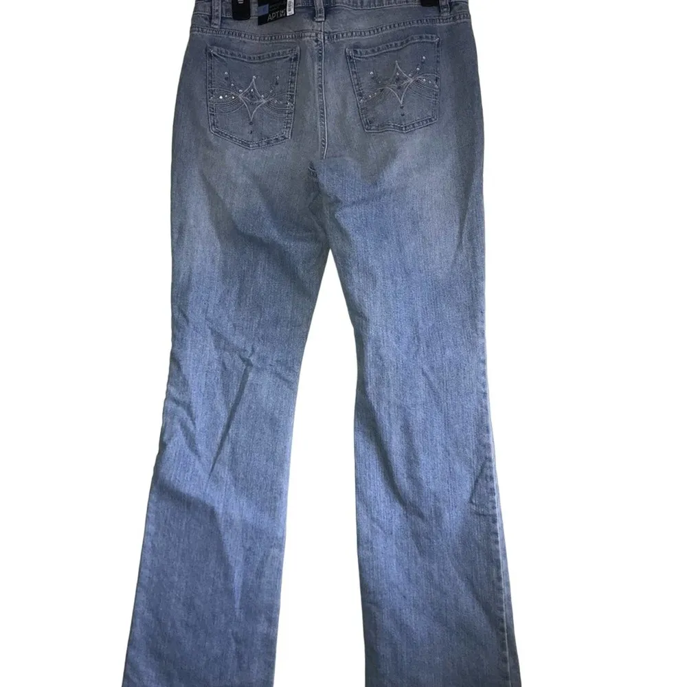 APT9 MODERN FIT STRAIGHT THROUGH HIP AND THIGH BOOTCUT JEANS SIZE 8 - Image 3