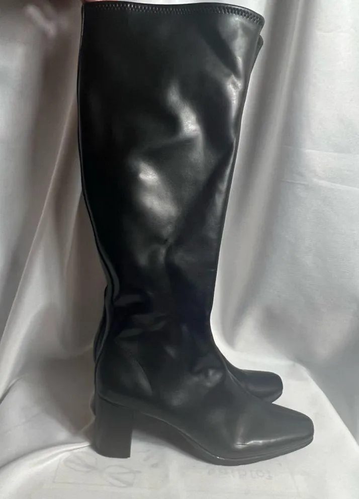 Aerosoles  Comfortable Women's Tall Shaft Boot in Black Stretch Size 10.5 - Image 3