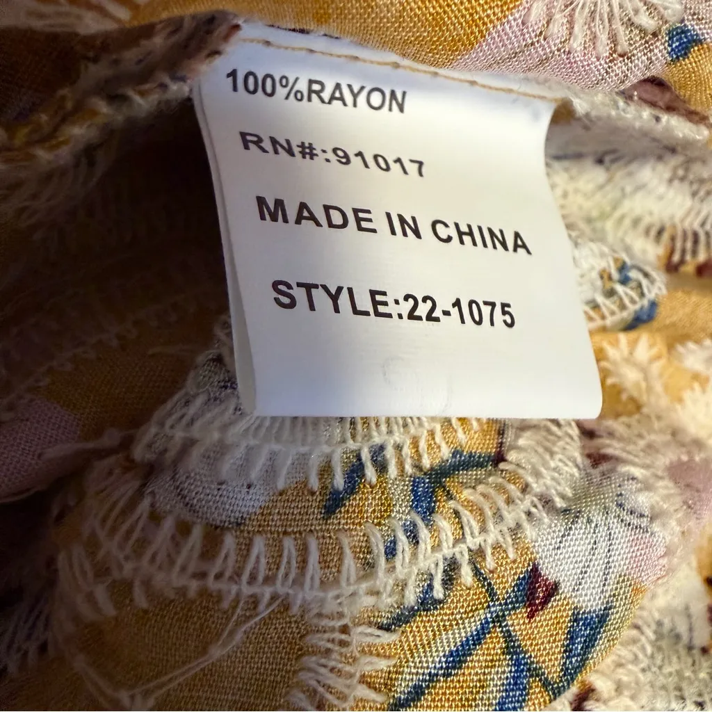 Solitaire by ravi khosla boho floral embroidered top size L Large NWT mustard - Image 9