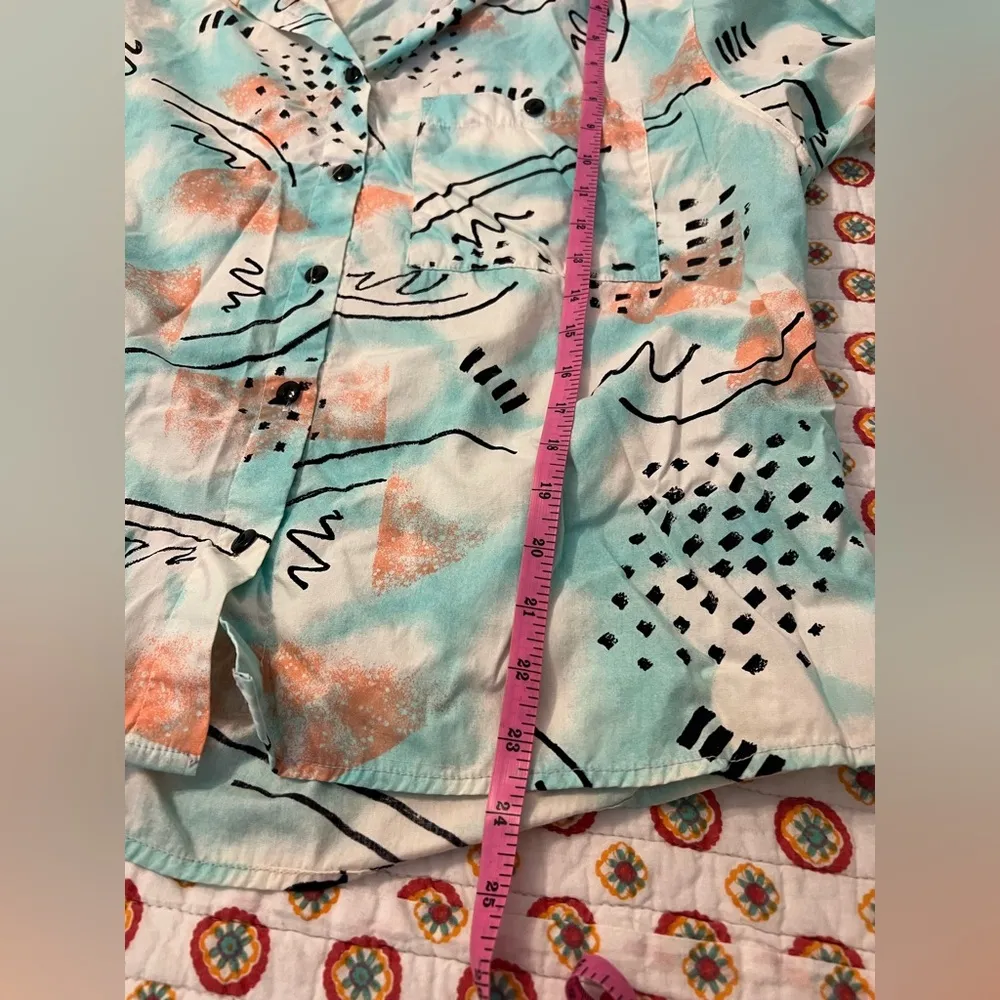 Vintage 90s 80s Shark Week Retro Button Down Collared Blouse Size Medium White - Image 6