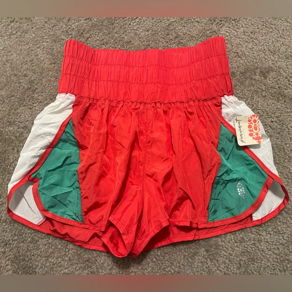NWT Free People FP Movement Way Home High Rise Shorts Christmas Holiday Size M - Image 2