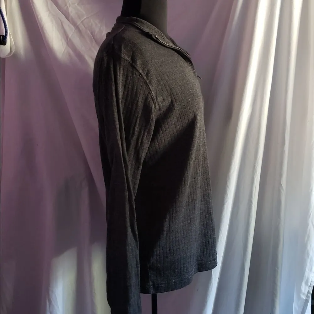Gray collared half zip sweater size medium NWOT - Image 3