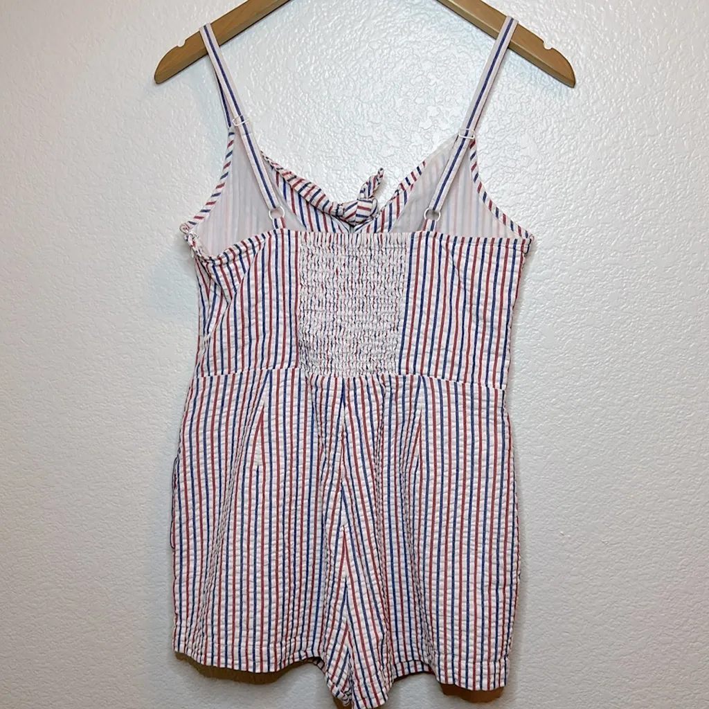 VINEYARD VINES “firework” seersucker tie front romper - Image 6