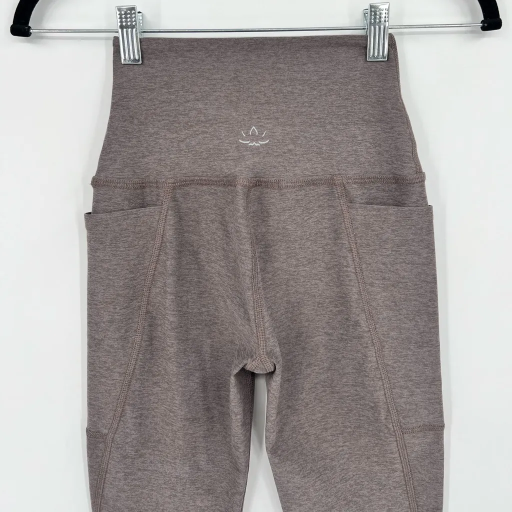 Beyond Yoga Spacedye Out of Pocket High Waisted Midi Leggings Stretch Taupe XXS - Image 5