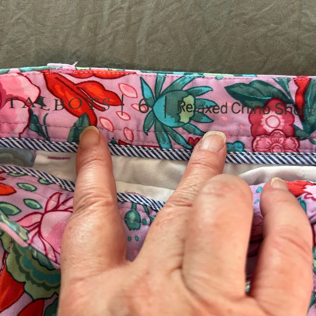 Talbots Relaxed Chino Short. Size 6. - Image 7