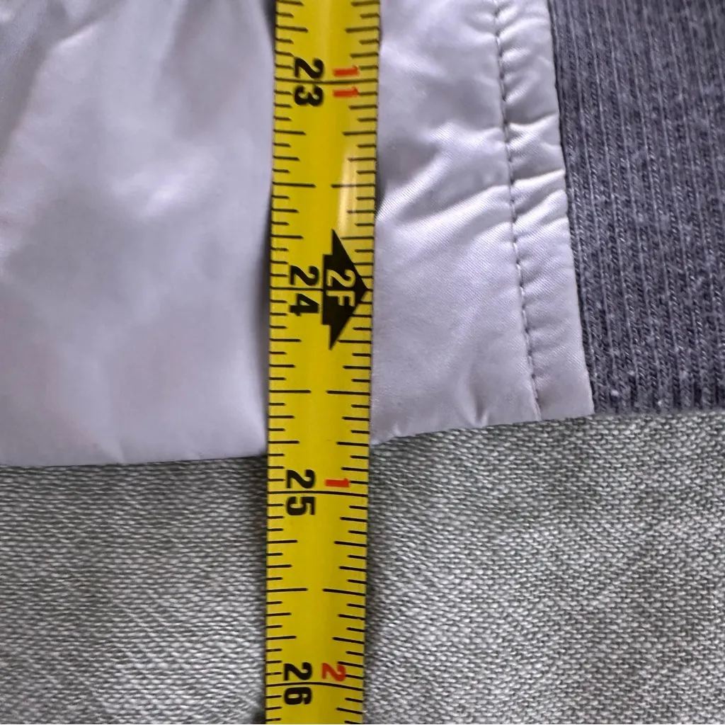 Athleta Women’s Dobby Goose Down Gray Puffer Jacket Size S - Image 8