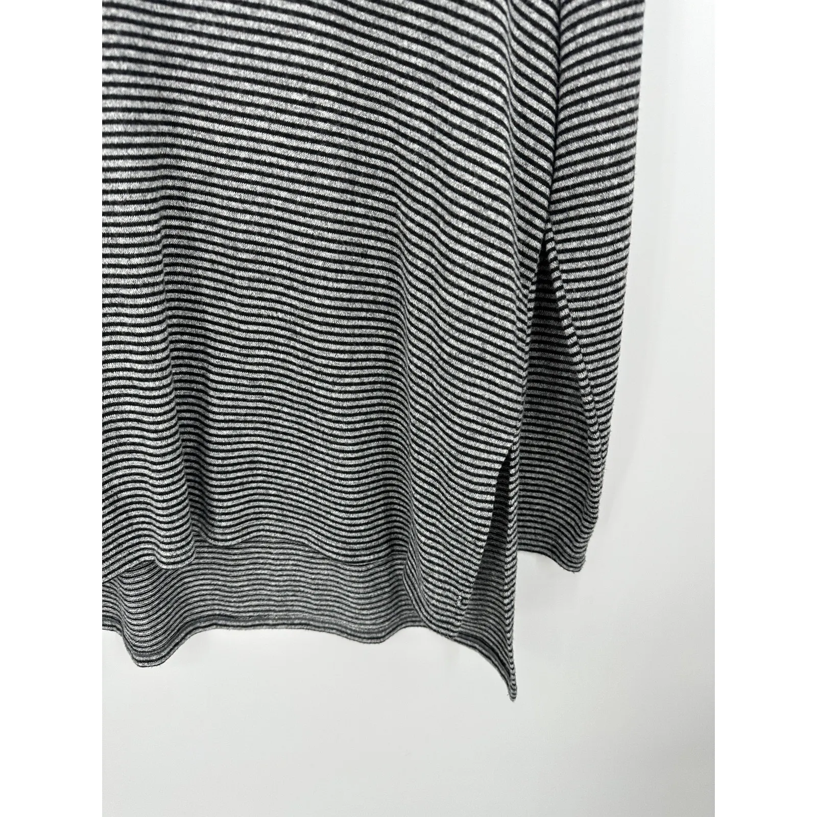 Karen Kane Sweater Womens Large Black Gray Striped Cowl Neck Pullover Side Slit - Image 3