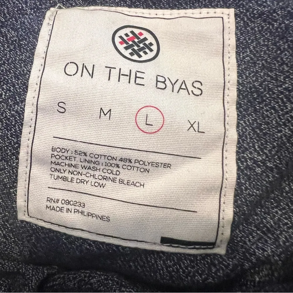 On The Byas Pullover Hoodie Women’s L Blue Aztec Southwestern Print Lightweight - Image 5