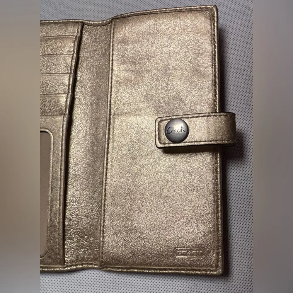 New York | Signature C billfold. - Image 8