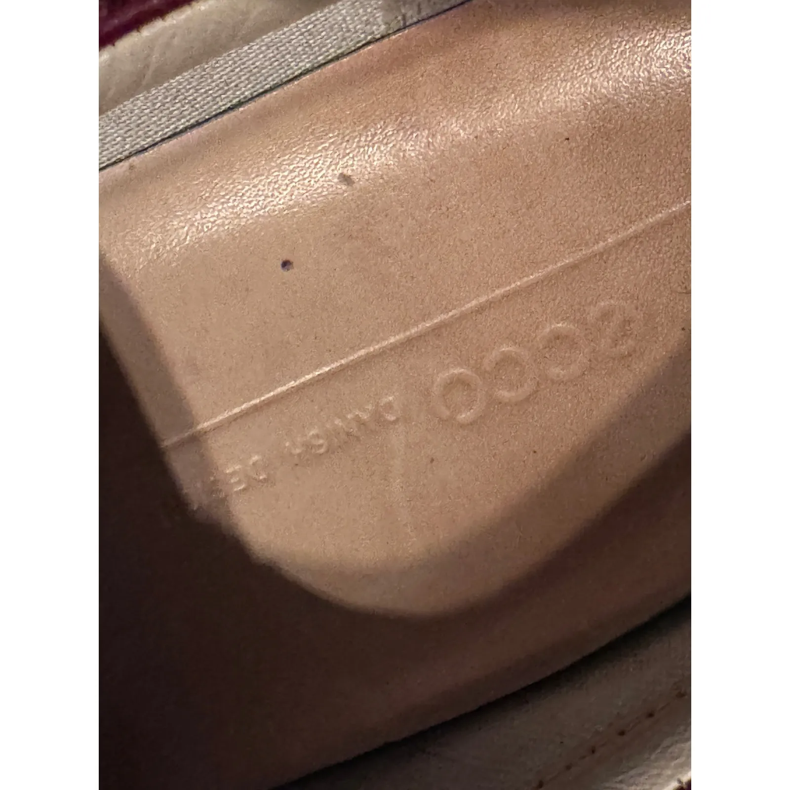 ECCO Burgundy Leather Lace Up Low Top Sneakers Shoes Womens Size 8.5 - Image 7