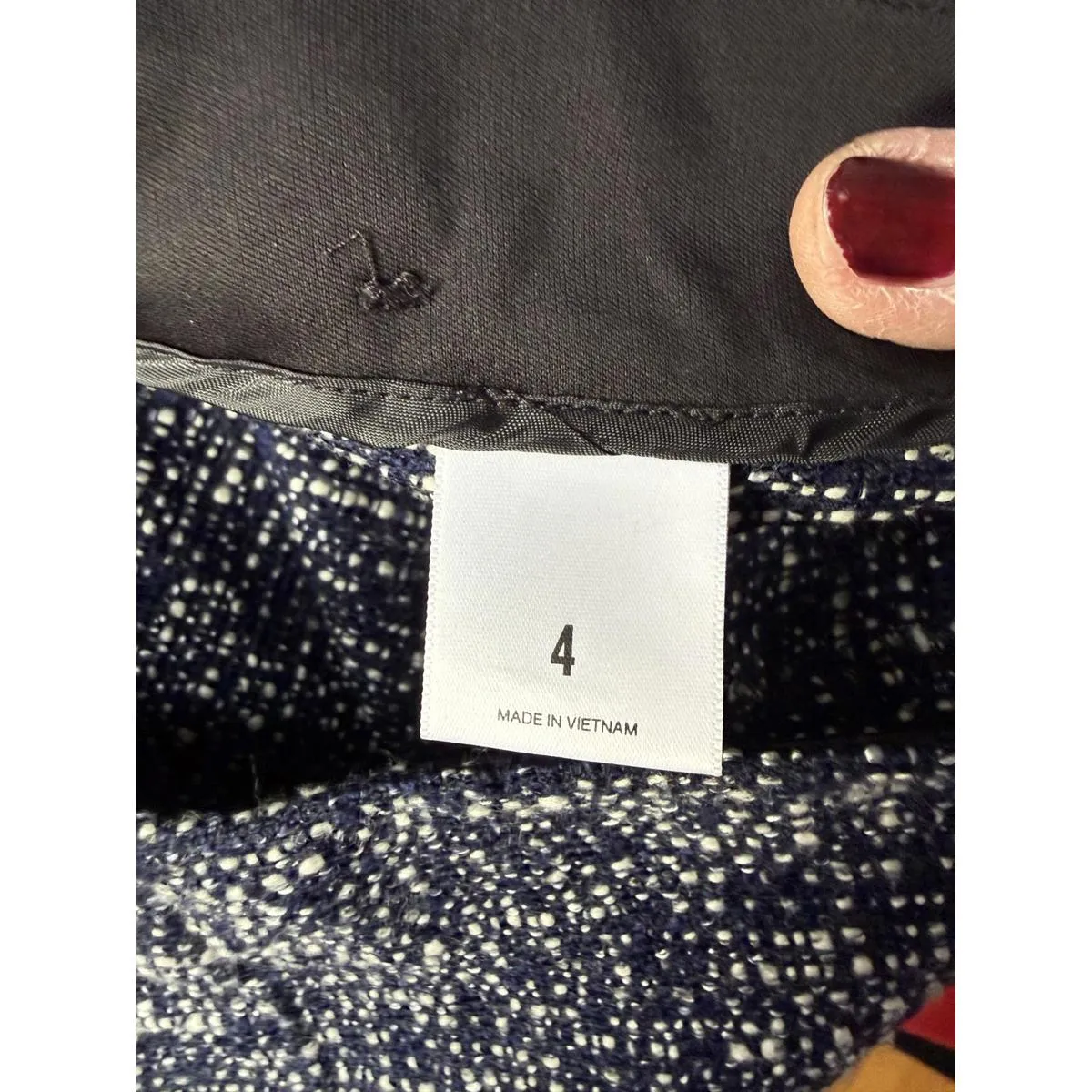 Express Women's Dress Shorts Navy Tweed - Image 4