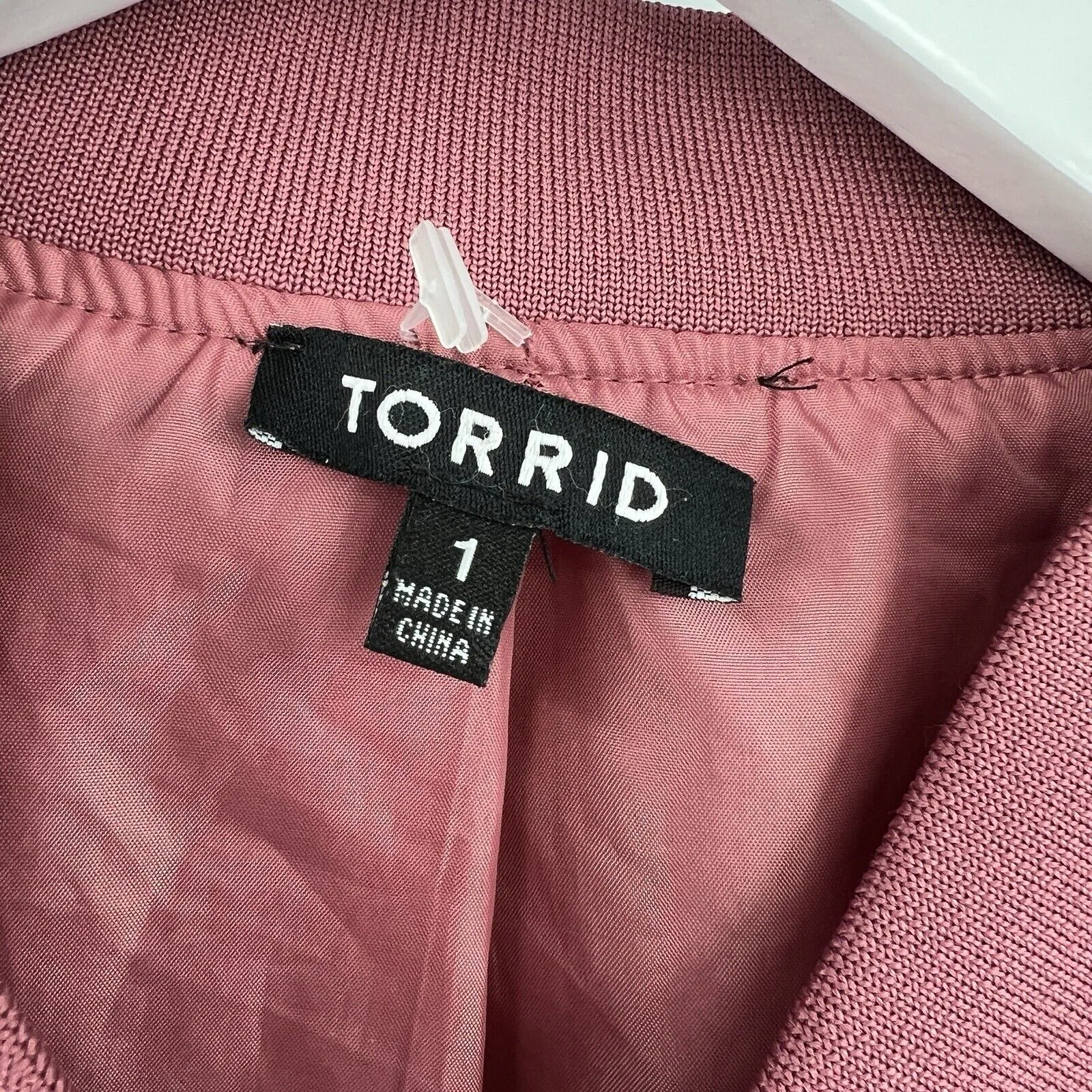 Torrid Satin Zip Bomber Jacket Embroidered‎ Floral Rose Pink Boho Plus Size 1X - Image 9