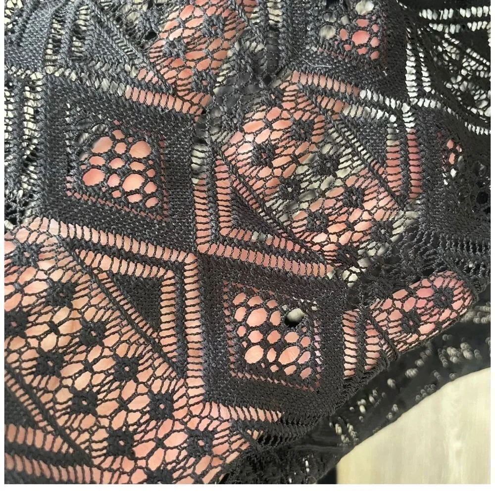 Sweewë Paris black short sleeved see through top Size M - Image 10