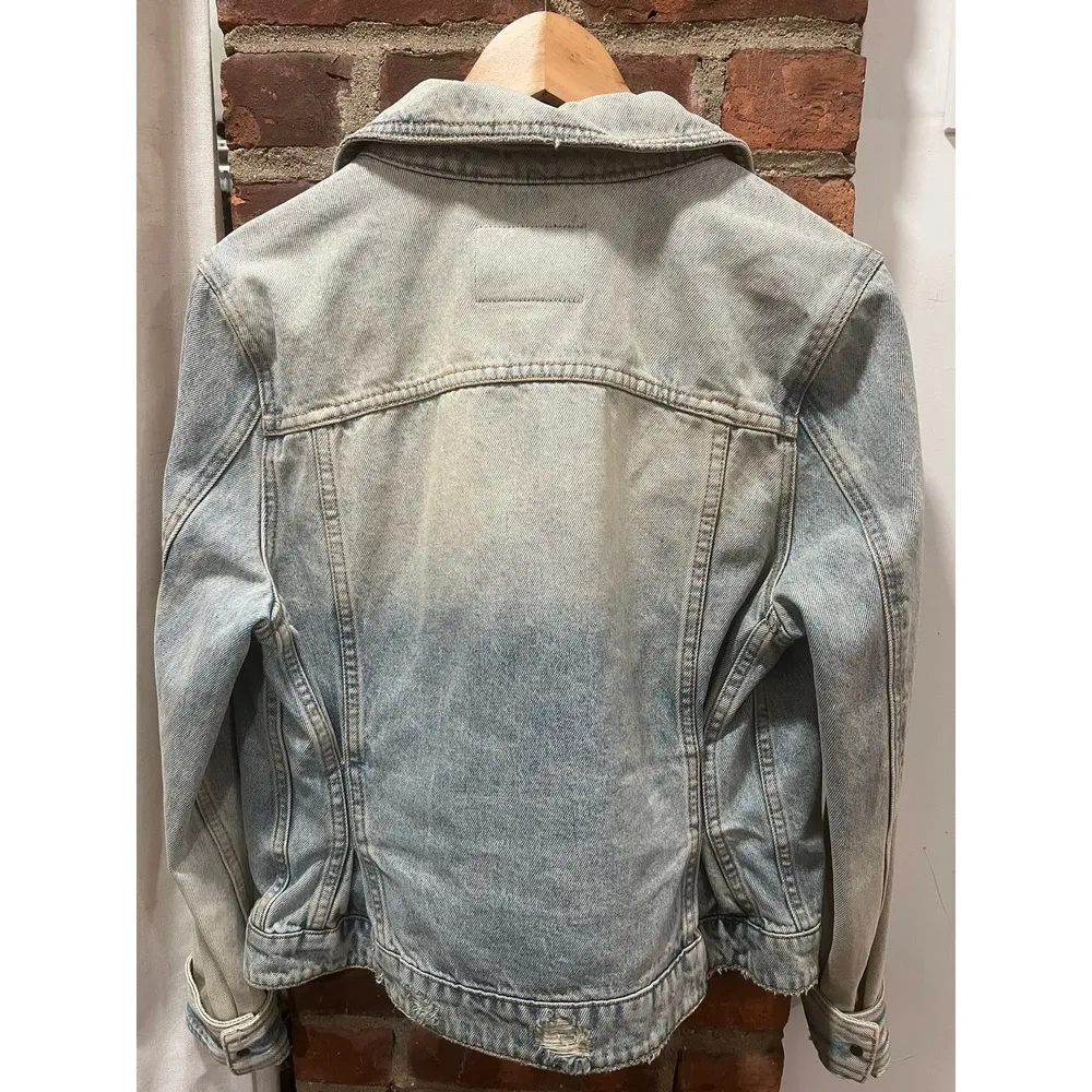 BLANKNYC Denim Light Wash Distressed Jean Jacket M - Image 6
