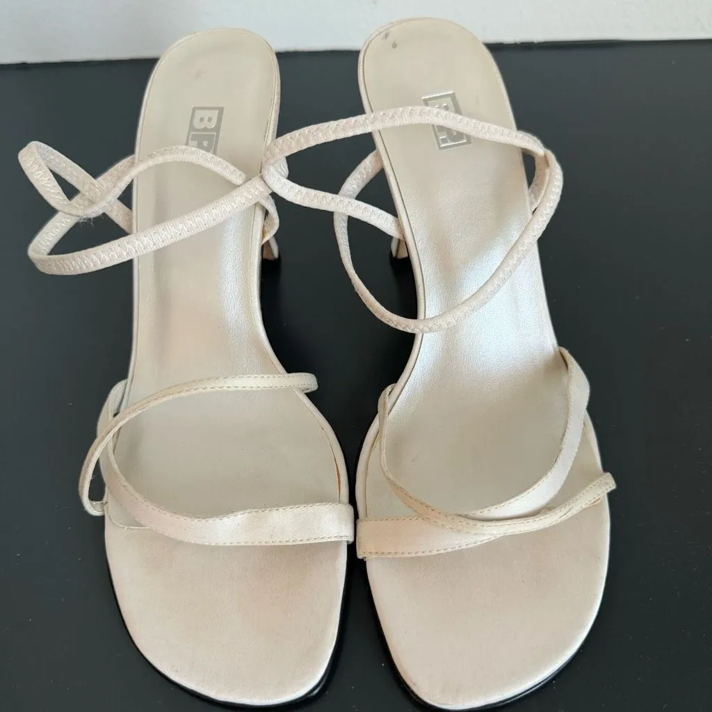 VTG Y2K Strappy BP Satin White Leather Kitten Heel Mule Square Toe Sandal Size 7 Black - Image 3