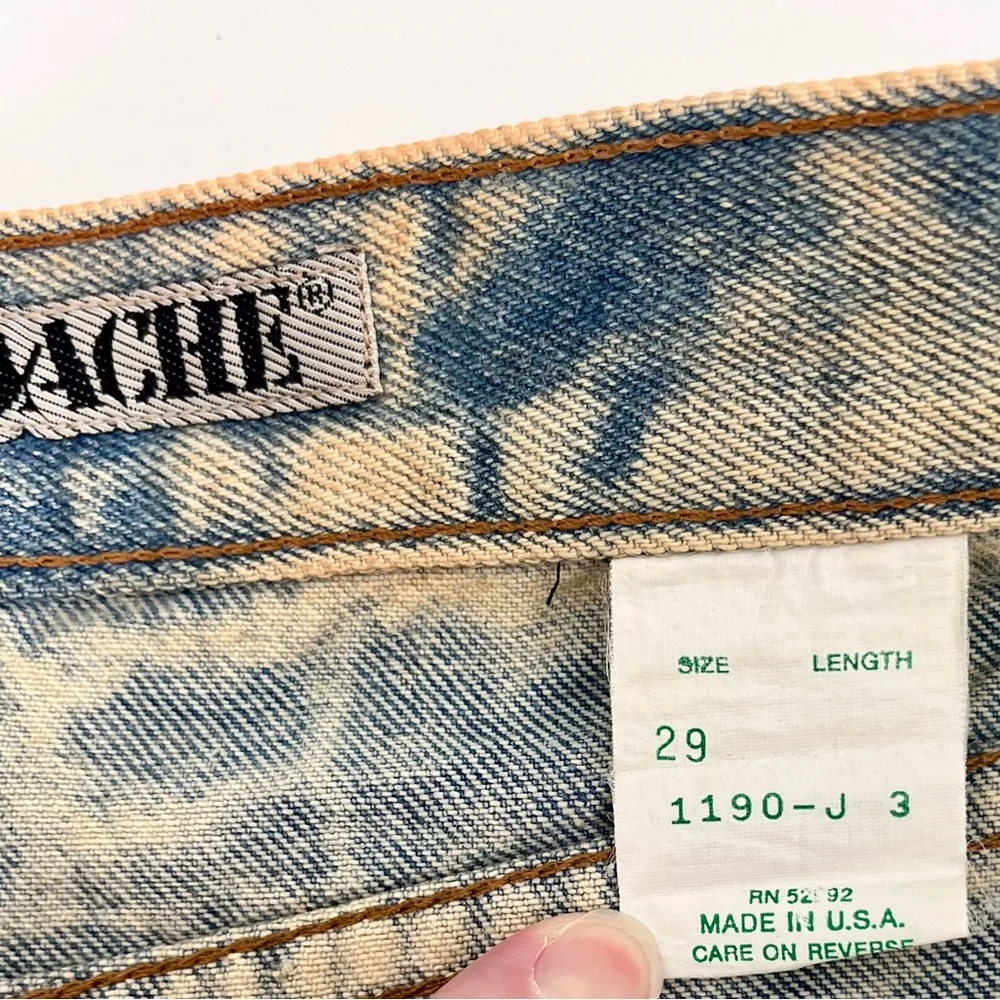 Vintage Jordache 1990 Acid Wash Straight Leg Jeans, Size 29 - Image 6