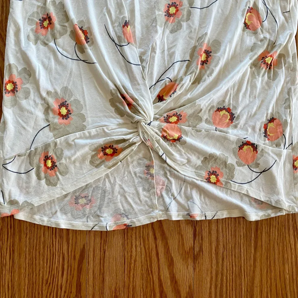 Maurices Floral Twist Hem White Spaghetti Strap Tank Top Blouse Womens XLarge - Image 4