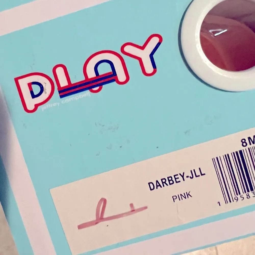 Jeffrey Campbell Toe Loop Sandals in Light Orange, Size 8 New in Box - Image 6