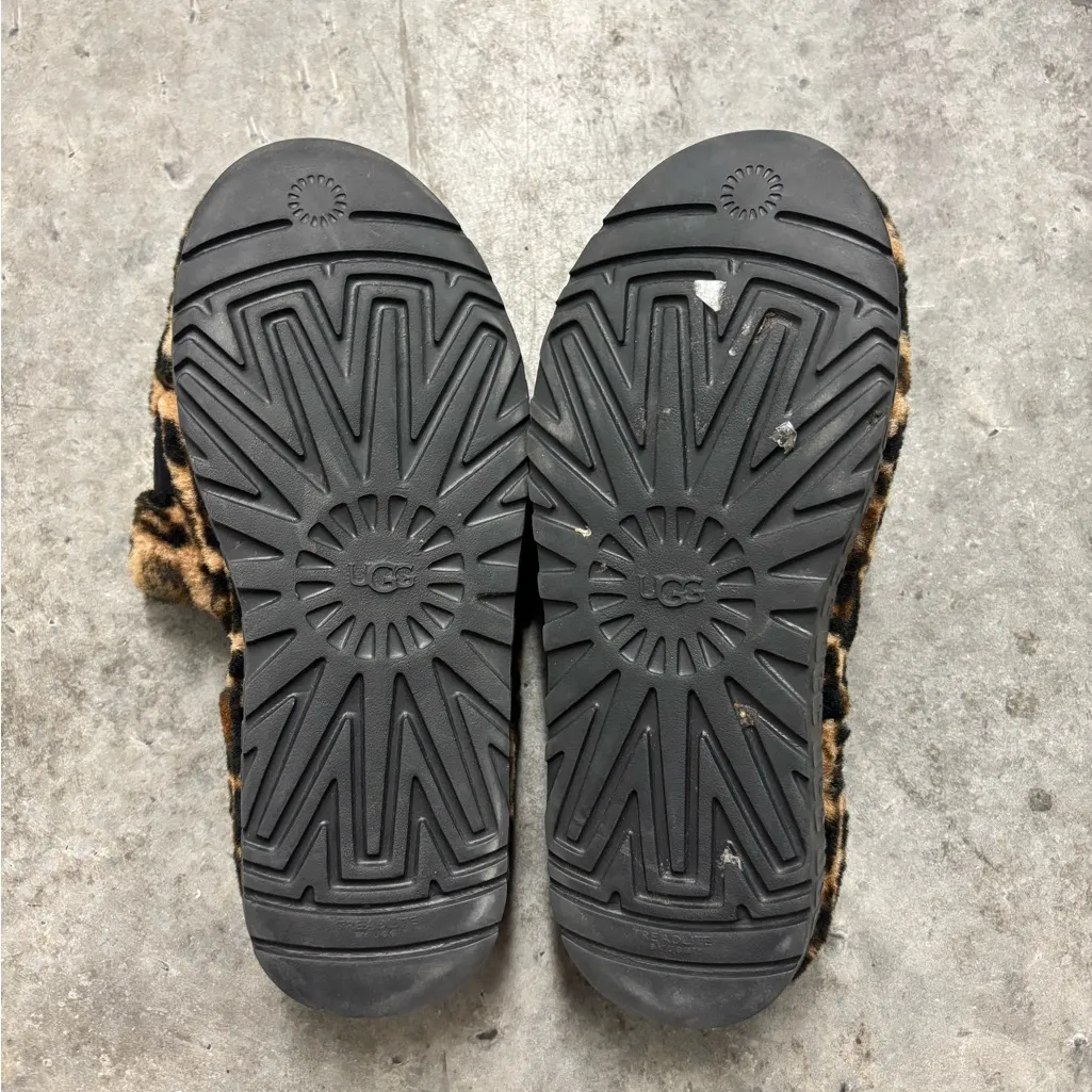 UGG brand Women's  Fluffita Panther Print Sandals Slippers size 10.5 - Image 6