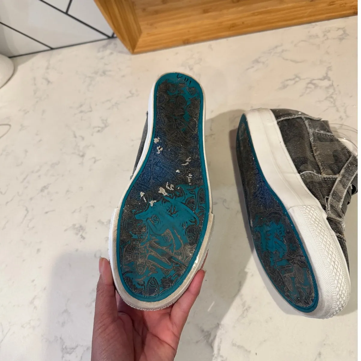 Blowfish Malibu Mamba Wedge Sneaker camo gray size 9  casual canvas side zip - Image 7