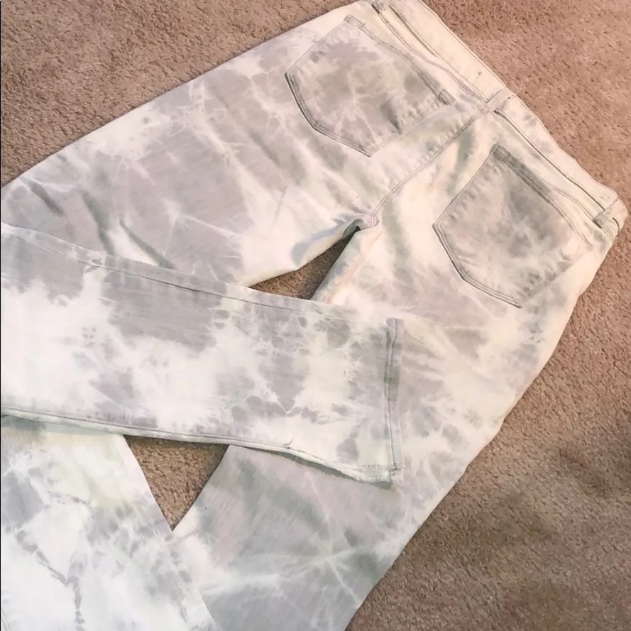 J brand size 28 grey white wash jeans - Image 7