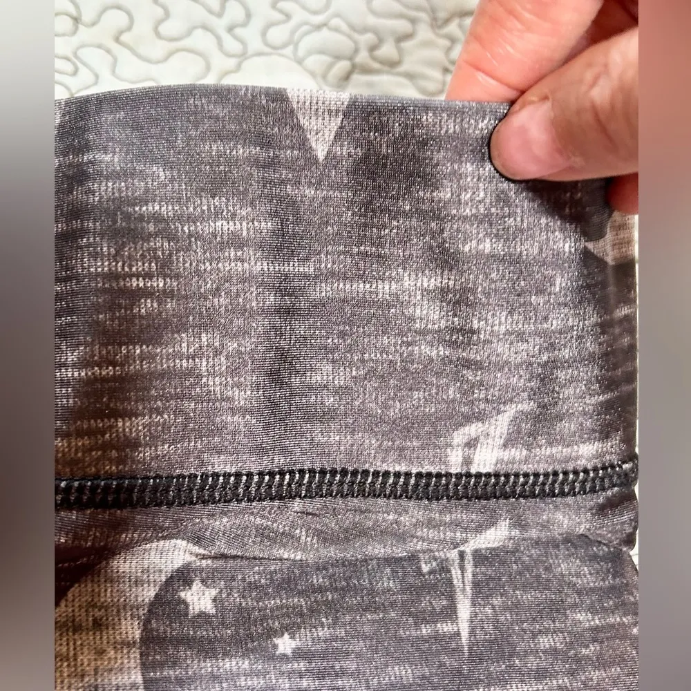 TEREZ Gray To The Moon and Back Leggings Whimsy Goth/Witchy Print  Sz S - Image 5