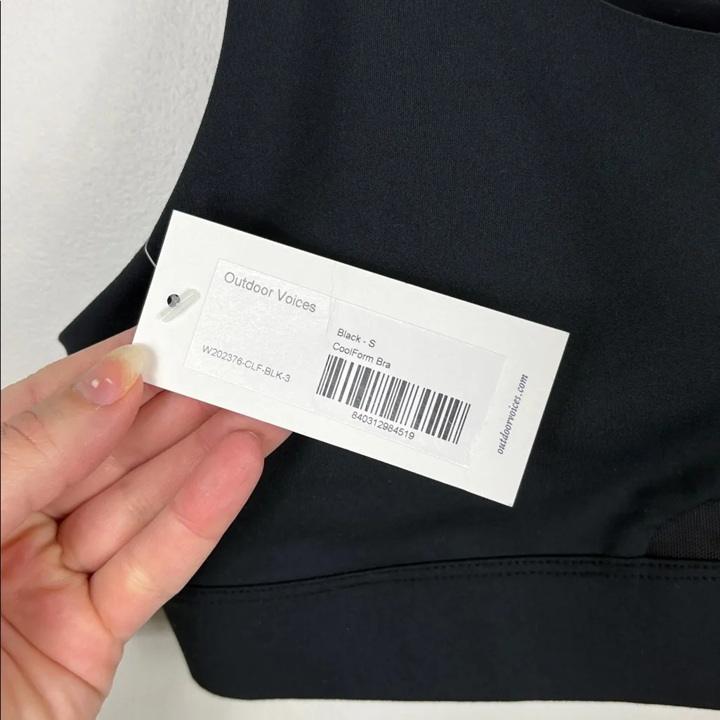 Outdoor Voices CoolForm Sports Bra Women’s Size Small Black Adjustable New - Image 4