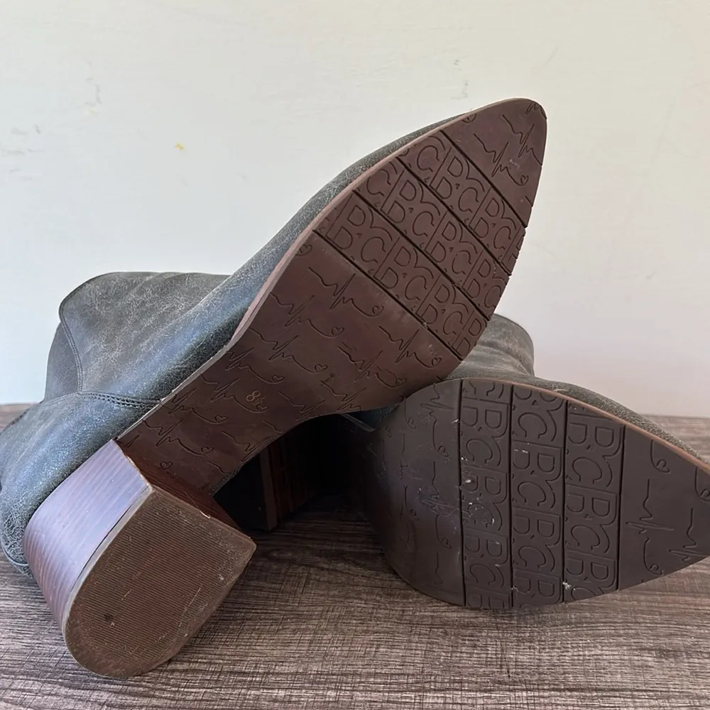 BC Footwear|Gray Vegan Leather Pointy Toe Heeled Booties sz 8.5 - Image 5