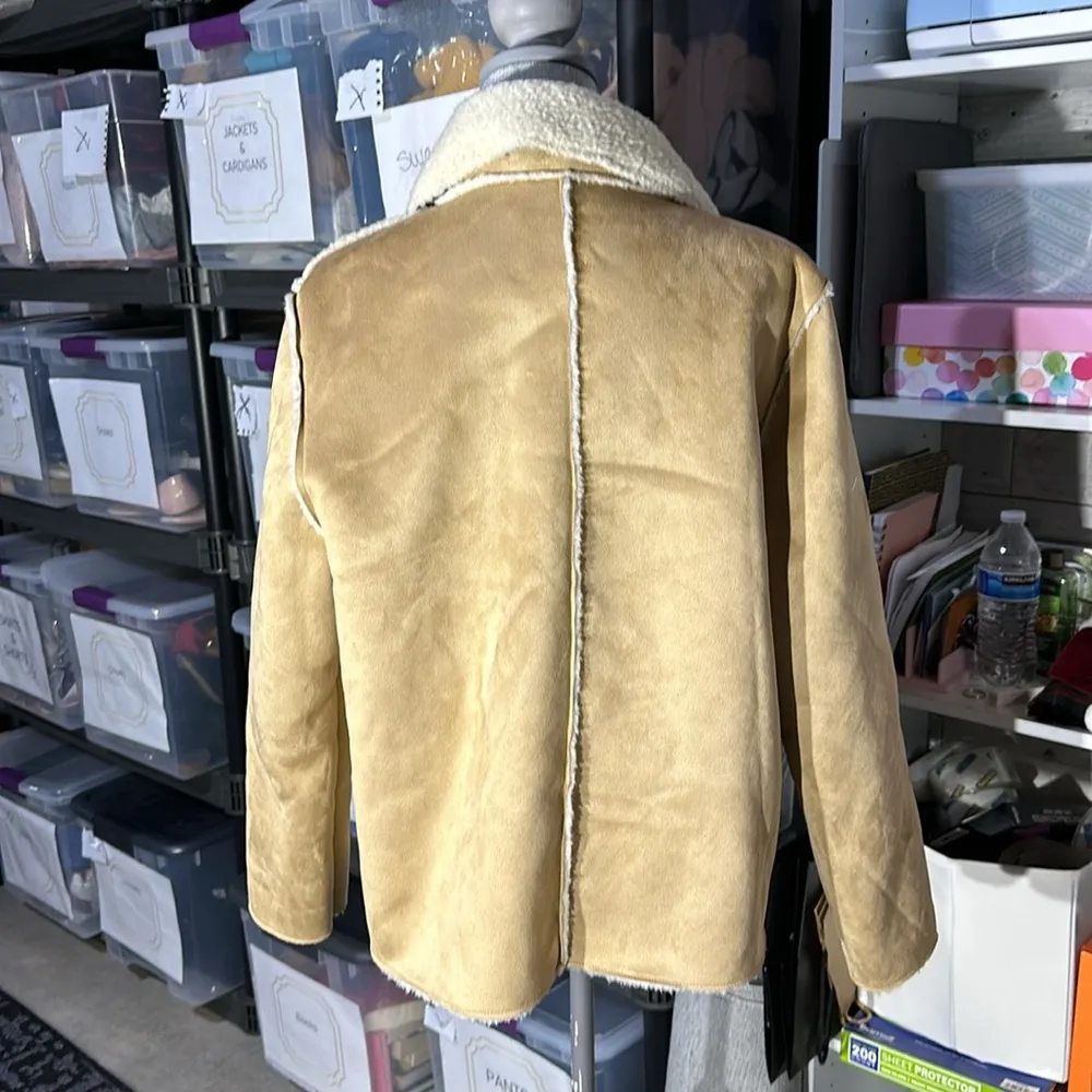 Dylan Women's Tan Shearling Jacket - Size L - NWT - Image 3
