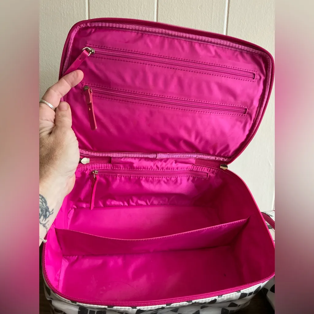 A Rare Vintage 3 Piece Black Bow Tie Print Kate Spade New York Cosmetic Bag Set - Image 7