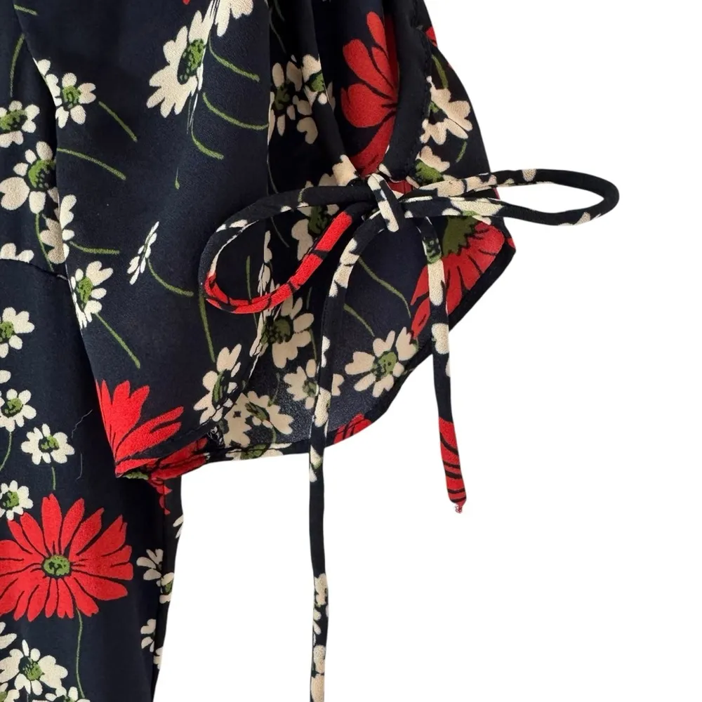 Madewell Peekaboo Sleeve Midi Dress in Hillside Daisies Dark Navy Floral Size 0 - Image 6