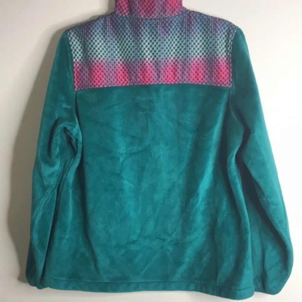 Retro FILA furry teal fleece with neon shoulder design size large - Image 10