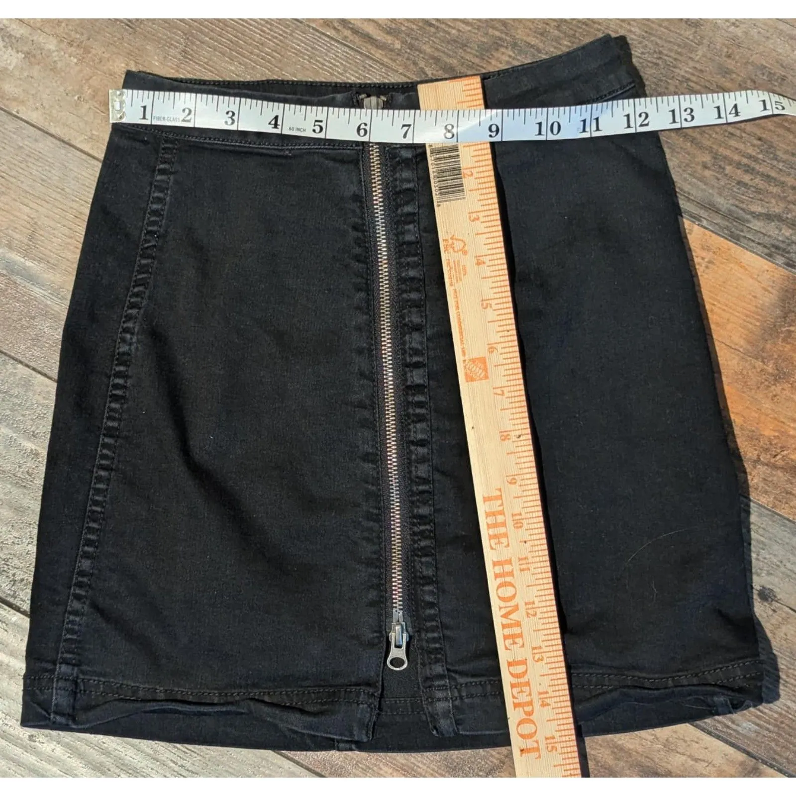 Free People Black Denim Mini Skirt Full Front Zip A-Line Skirt Size 0 Edgy - Image 3