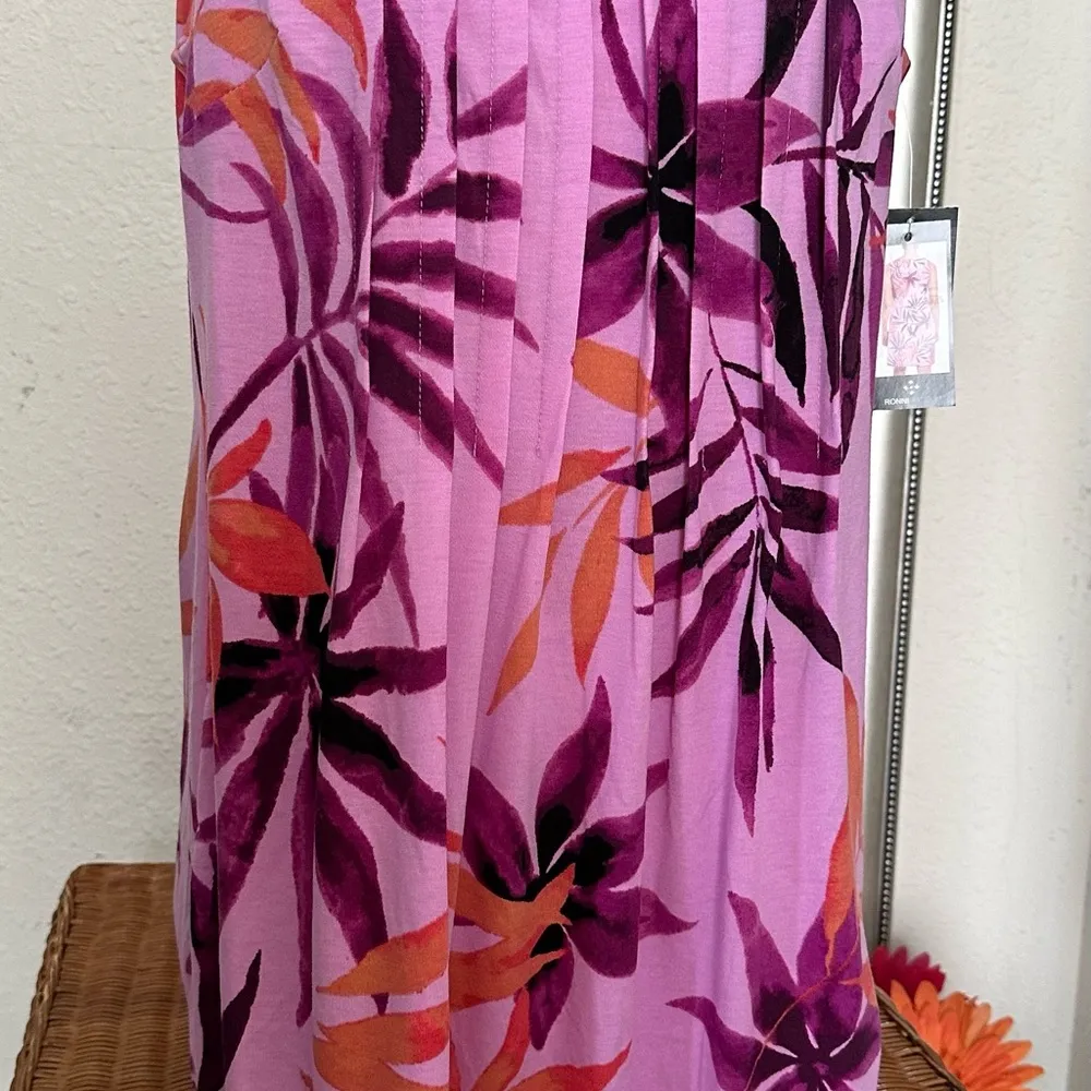 Ronni Nicole Pull Over Sleeveless Cute Dress NWT - Image 2