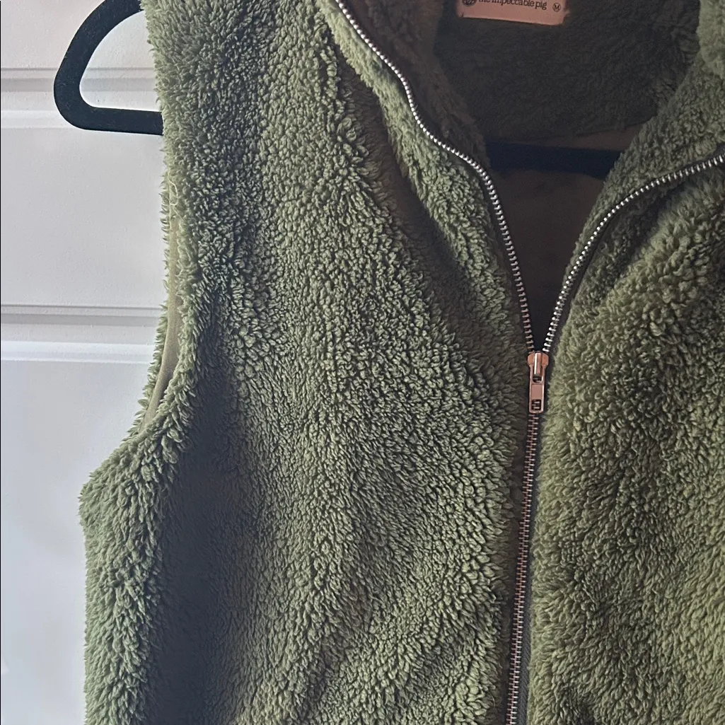 The Impeccable Pig Olive Fleece Vest - Image 3