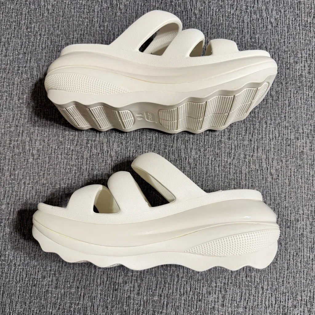 Crocs Unisex Classic Mega Crush Triple Strap Sandals - Image 7