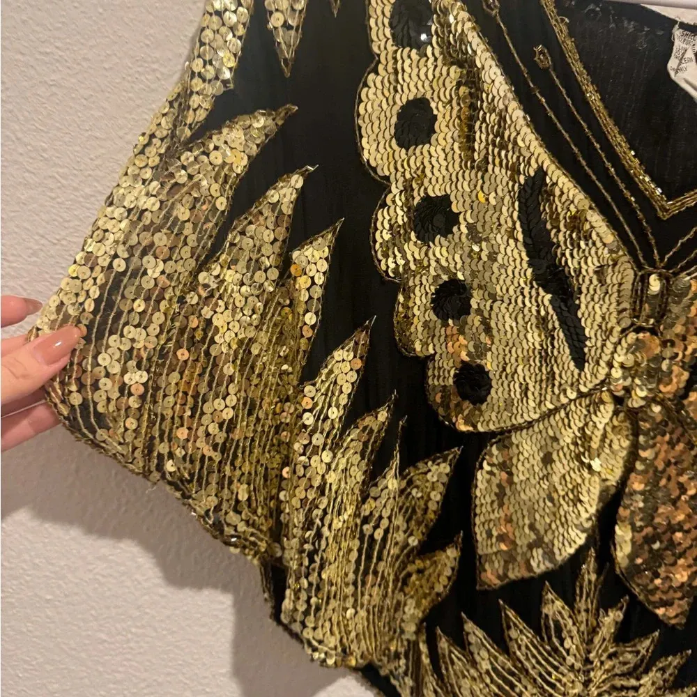 Vintage Women’s Exclusive Black and Gold Sequin Butterfly Top Size M‎ Size M - Image 8