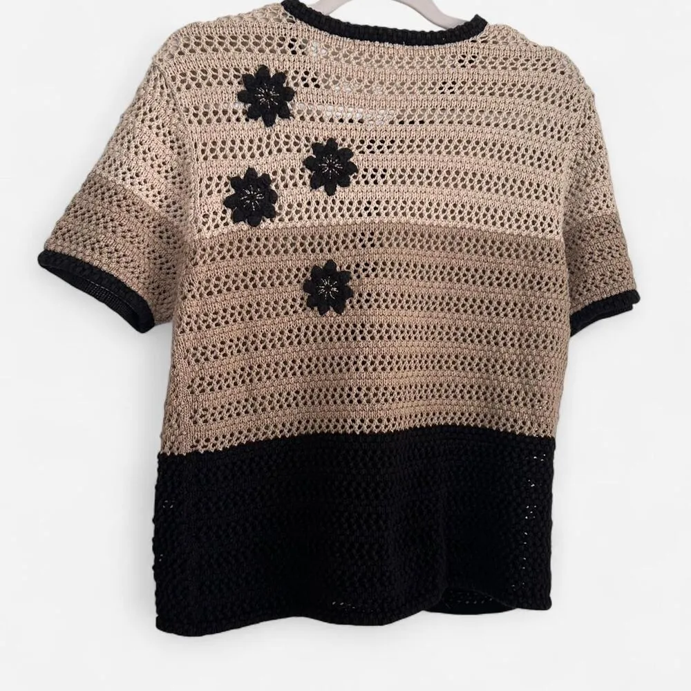 Vintage Hand-Embroidered Boho Floral Blouse – Tan Folk Cottage Top Medium - Image 4