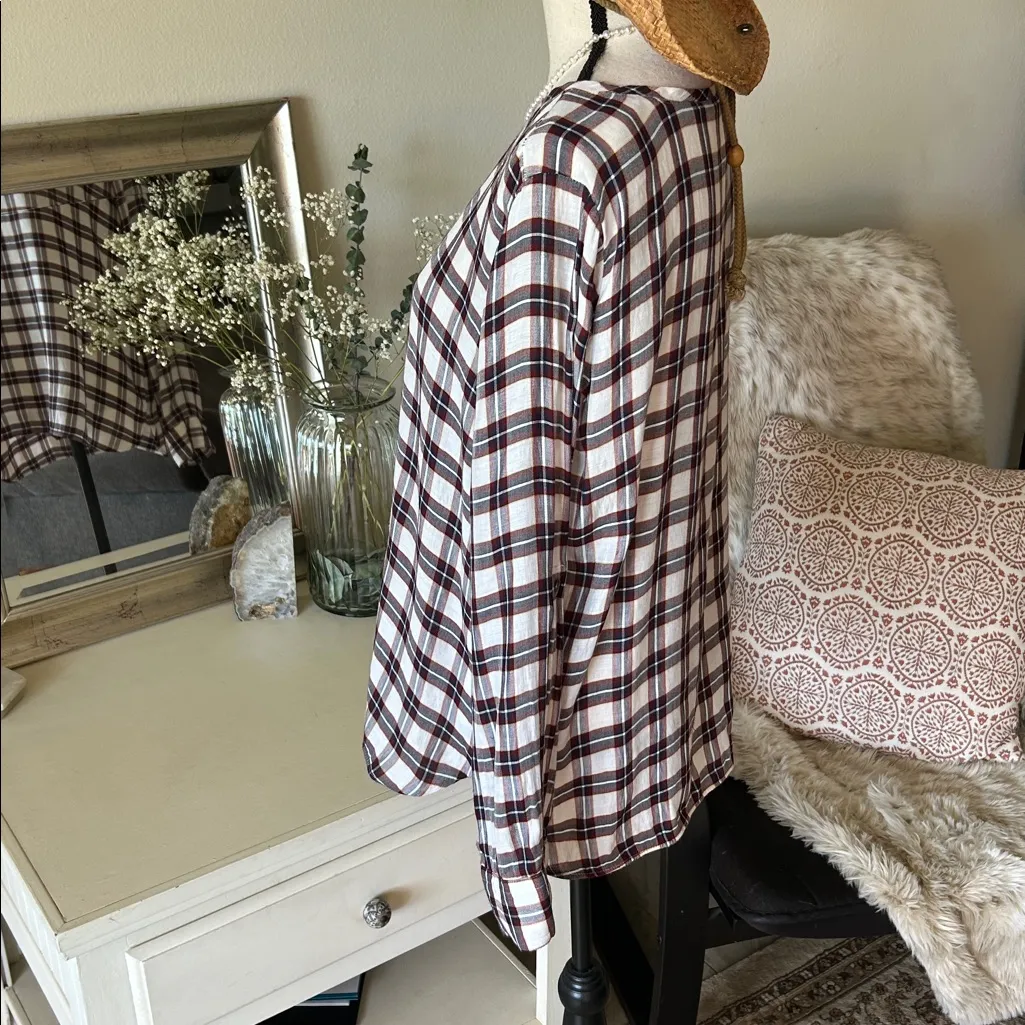 Ann Taylor loft white navy maroon plaid long sleeve boxy sheer blouse top M - Image 5
